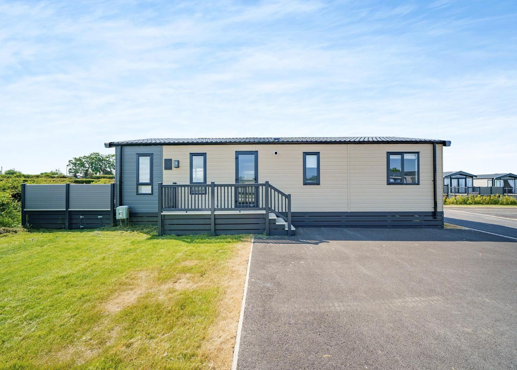 Hotel Green Meadows Country Park Harker Exterior foto